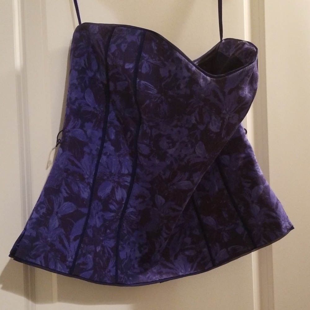 Ladies sexy bustier